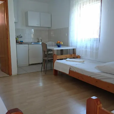 Apartment Jarmila *