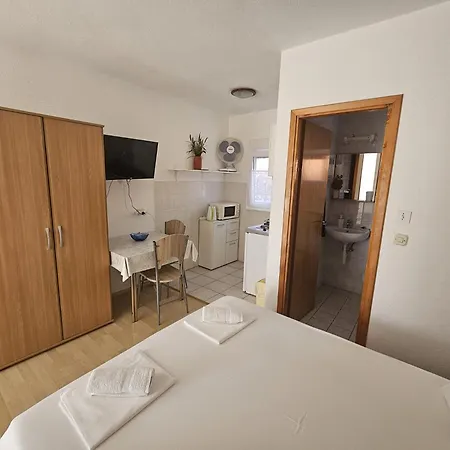 Jarmila Apartment Rogoznica (Sibenik-Knin)